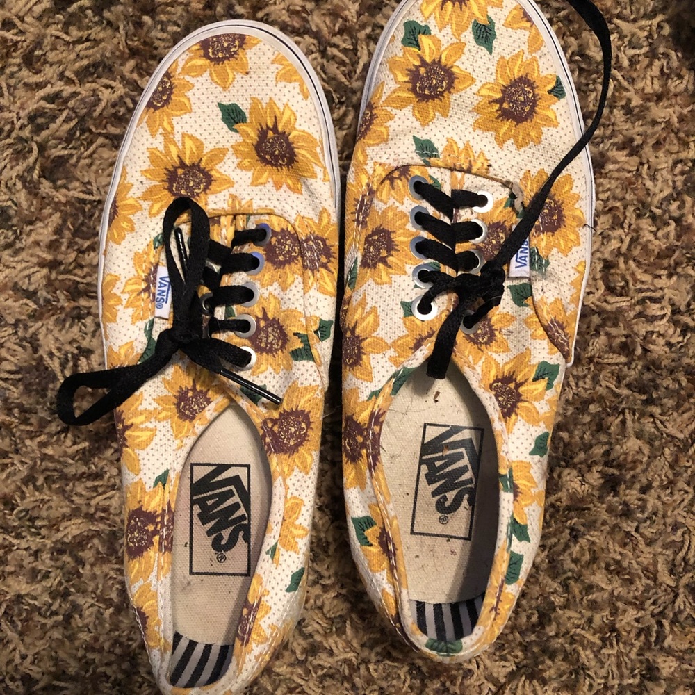 Sunflower vans